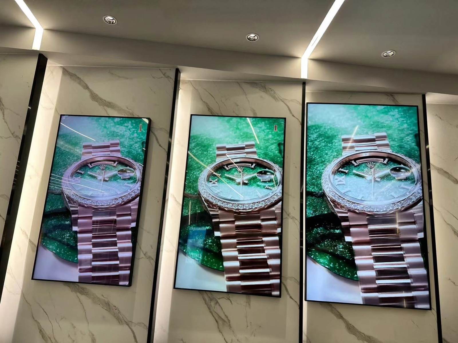 4k makitid na bezel panloob na pader na naka -mount digital signage 1000nits